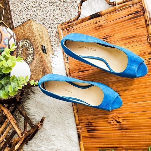 Enzo Angiolino Aqua Blue Suede Leather Sexy Peep Toe Pumps. - Picture 6 of 15